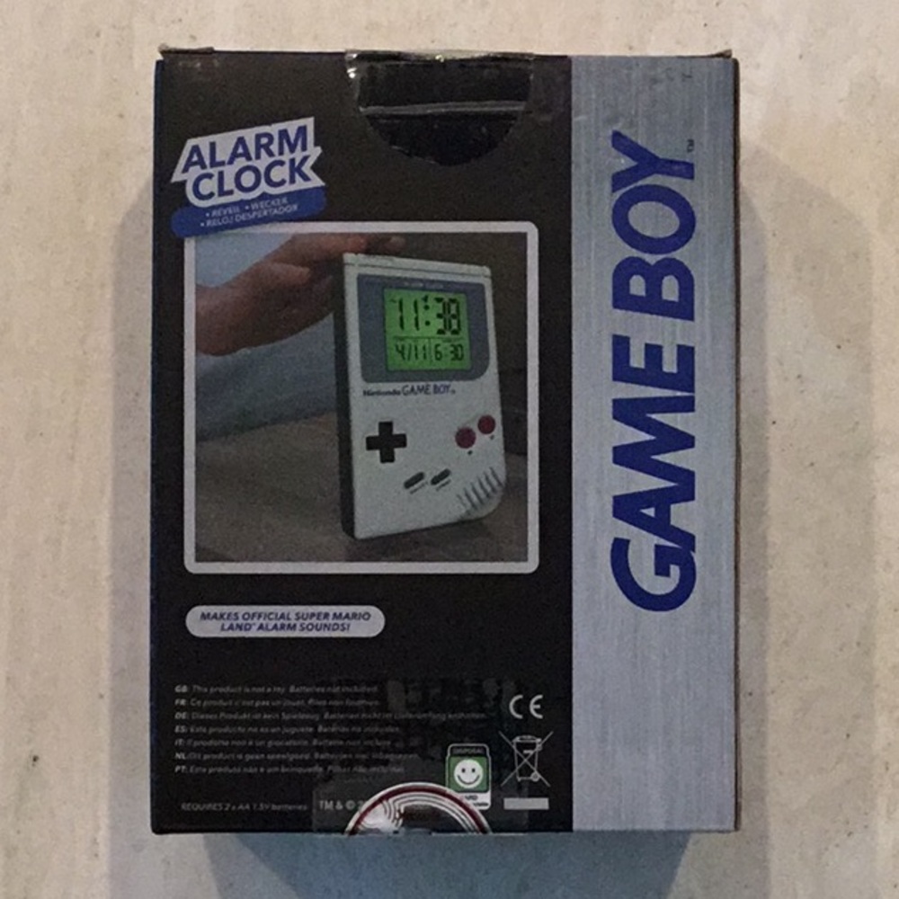 Nintendo Gameboy Alarm Clock With Super Mario Land Sounds Game Boy New - Picture 3 of 13
